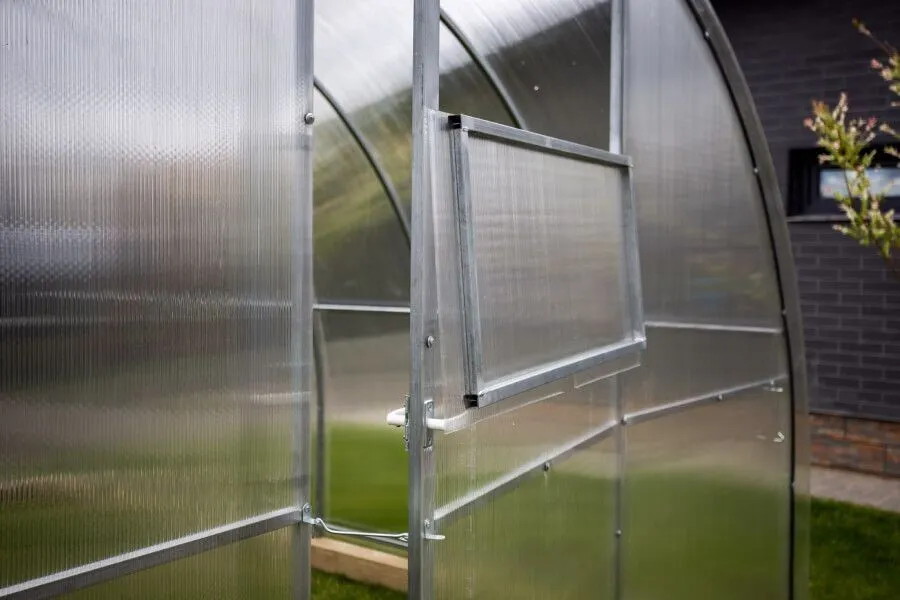 Schools Polycarbonate Package